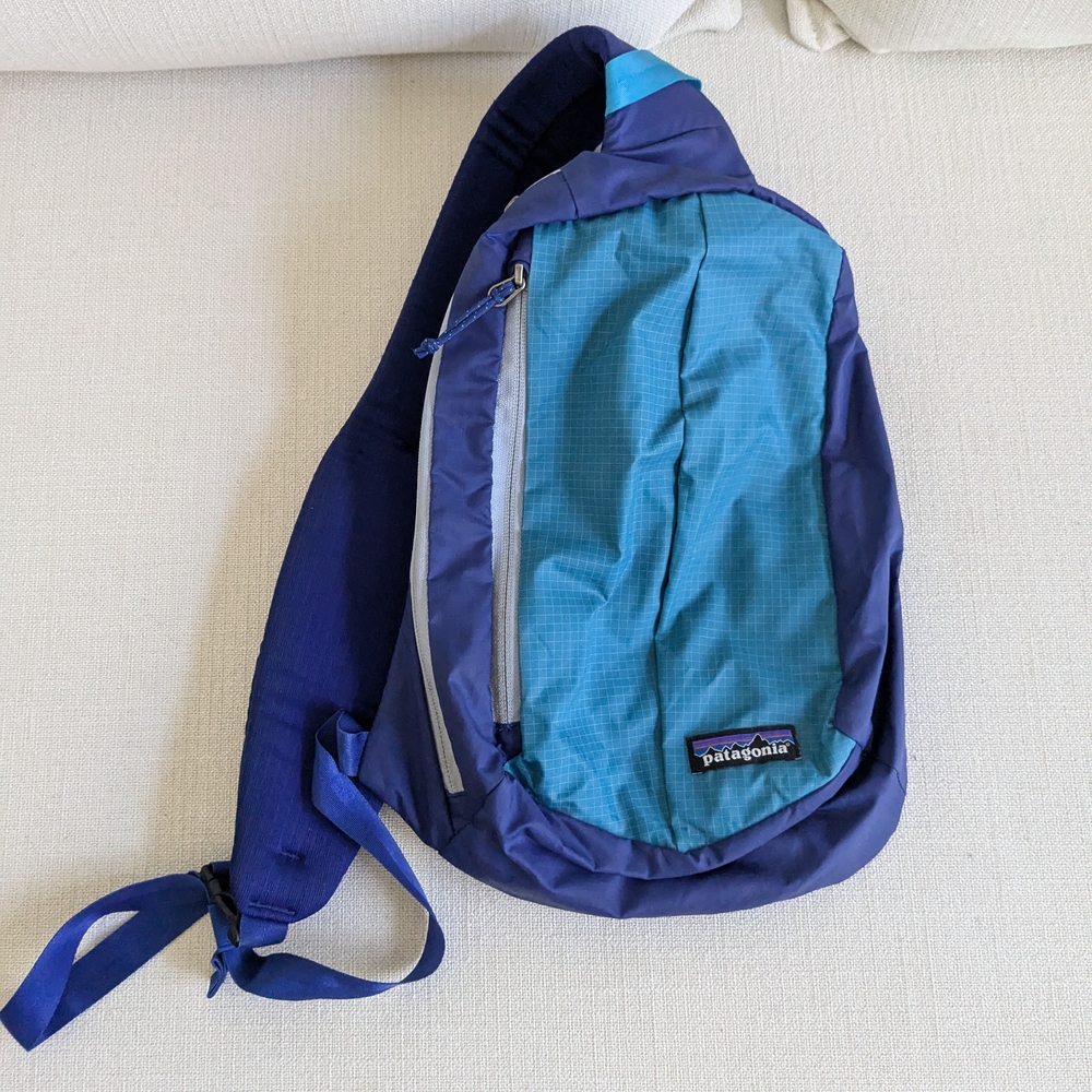 Patagonia Ultralight Black Hole 8L Sling Bag (Packable)
